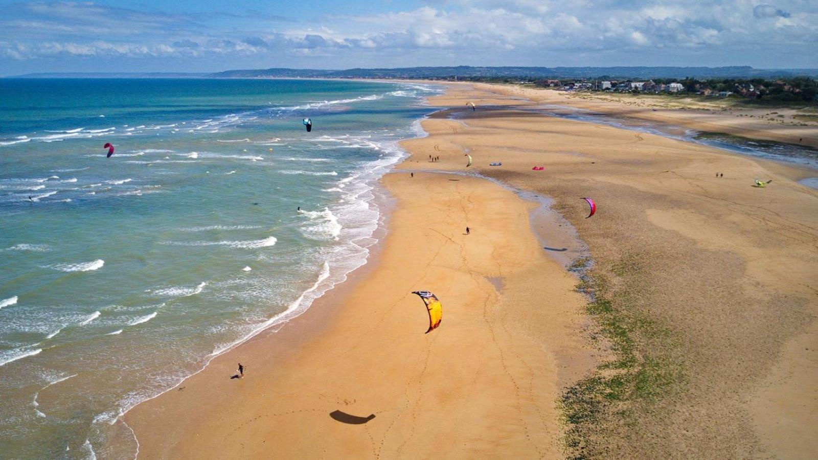 Grange Petite Brise Bord De Mer Luc-sur-Mer Luaran gambar